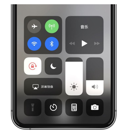 新建苹果14维修店分享iPhone 14手电筒按键灰了怎么办 